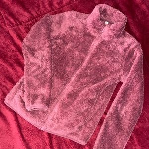 Magenta fluffy yarn fleece